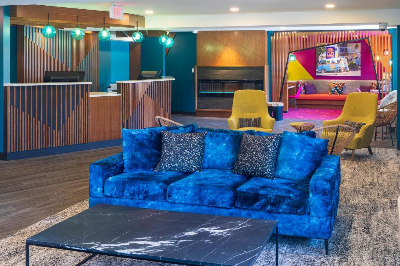 Accent Inns Vancouver Airport Ричмонд Экстерьер фото