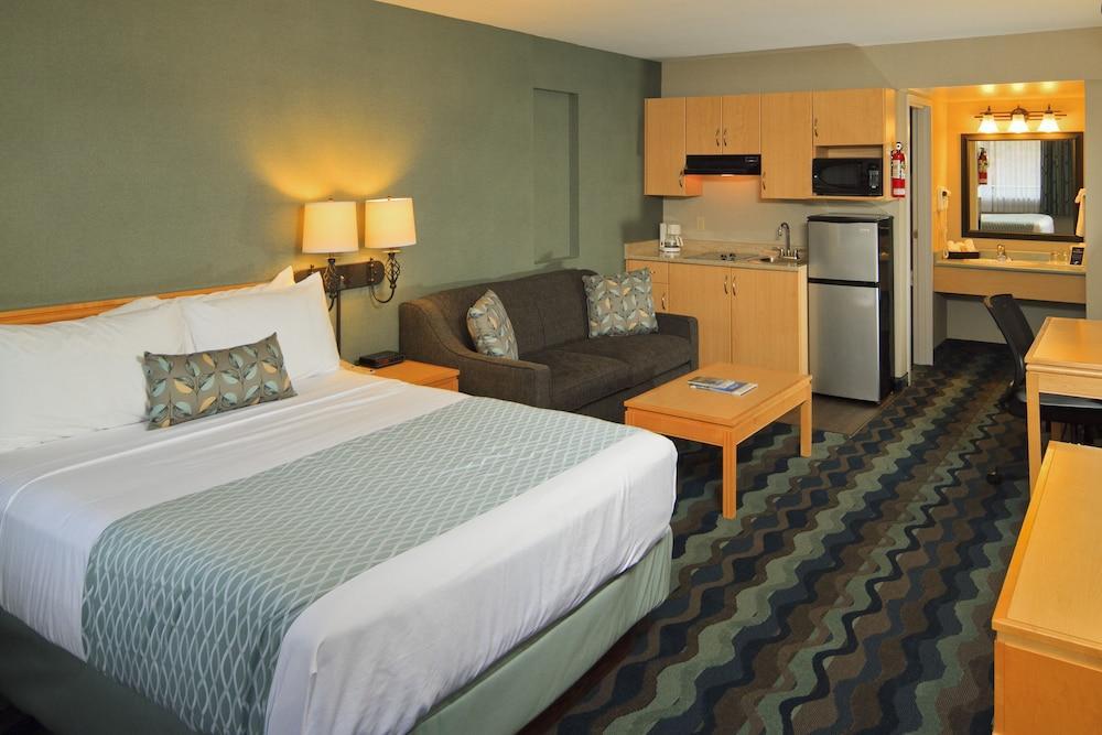 Accent Inns Vancouver Airport Ричмонд Экстерьер фото